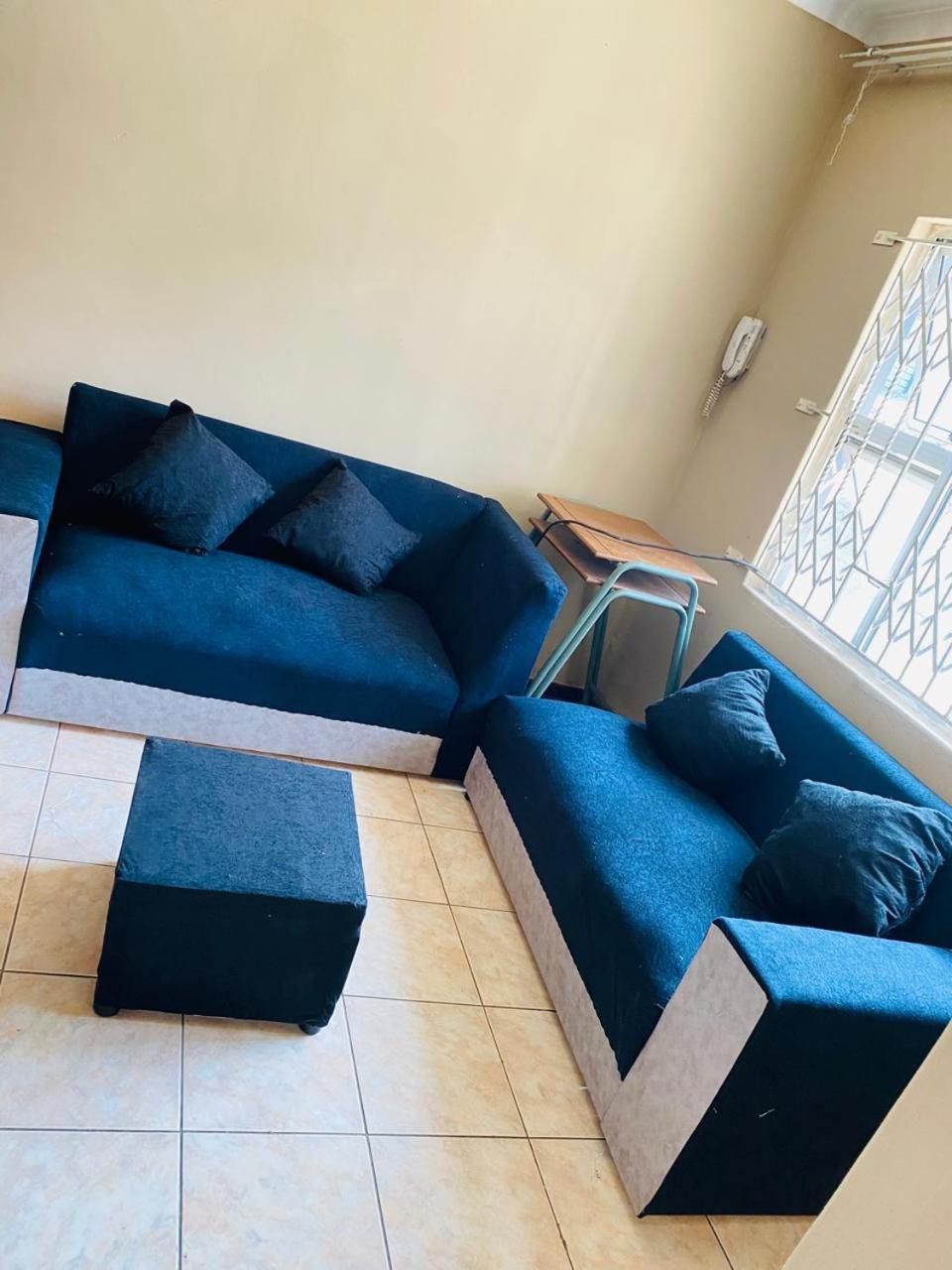 KwaMgozimba guest house 1 Room2 view 4