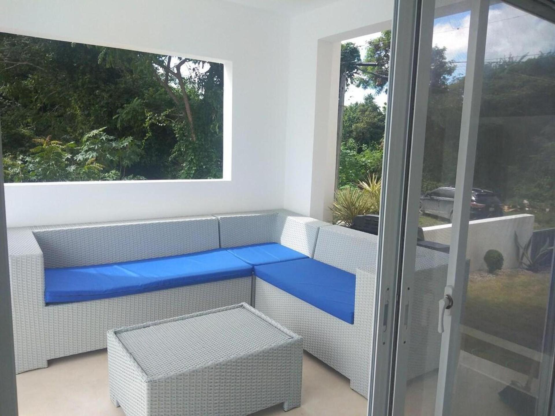 Villa Tamara Sleeps 8 with Pool