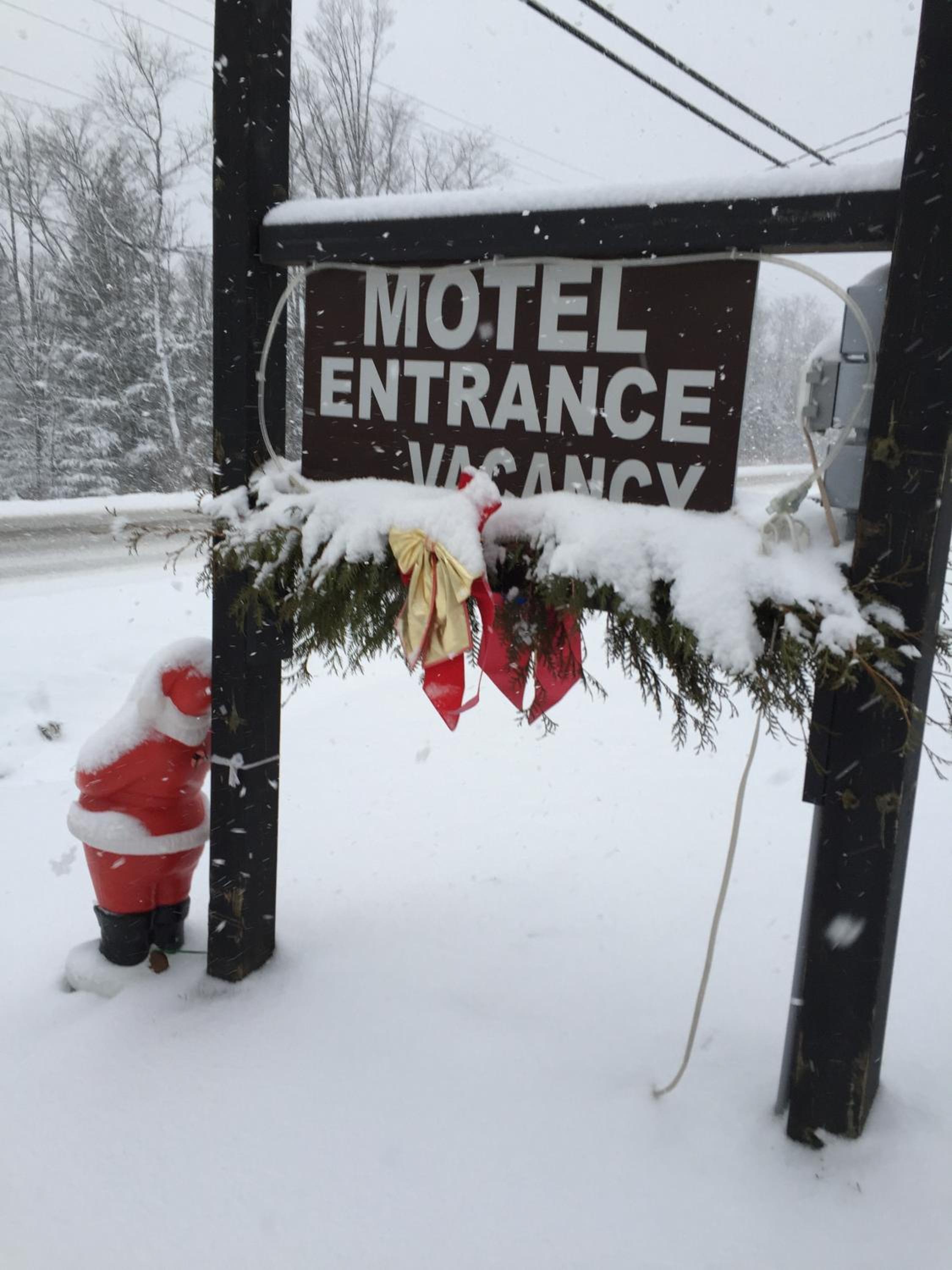 Lakeview Motel