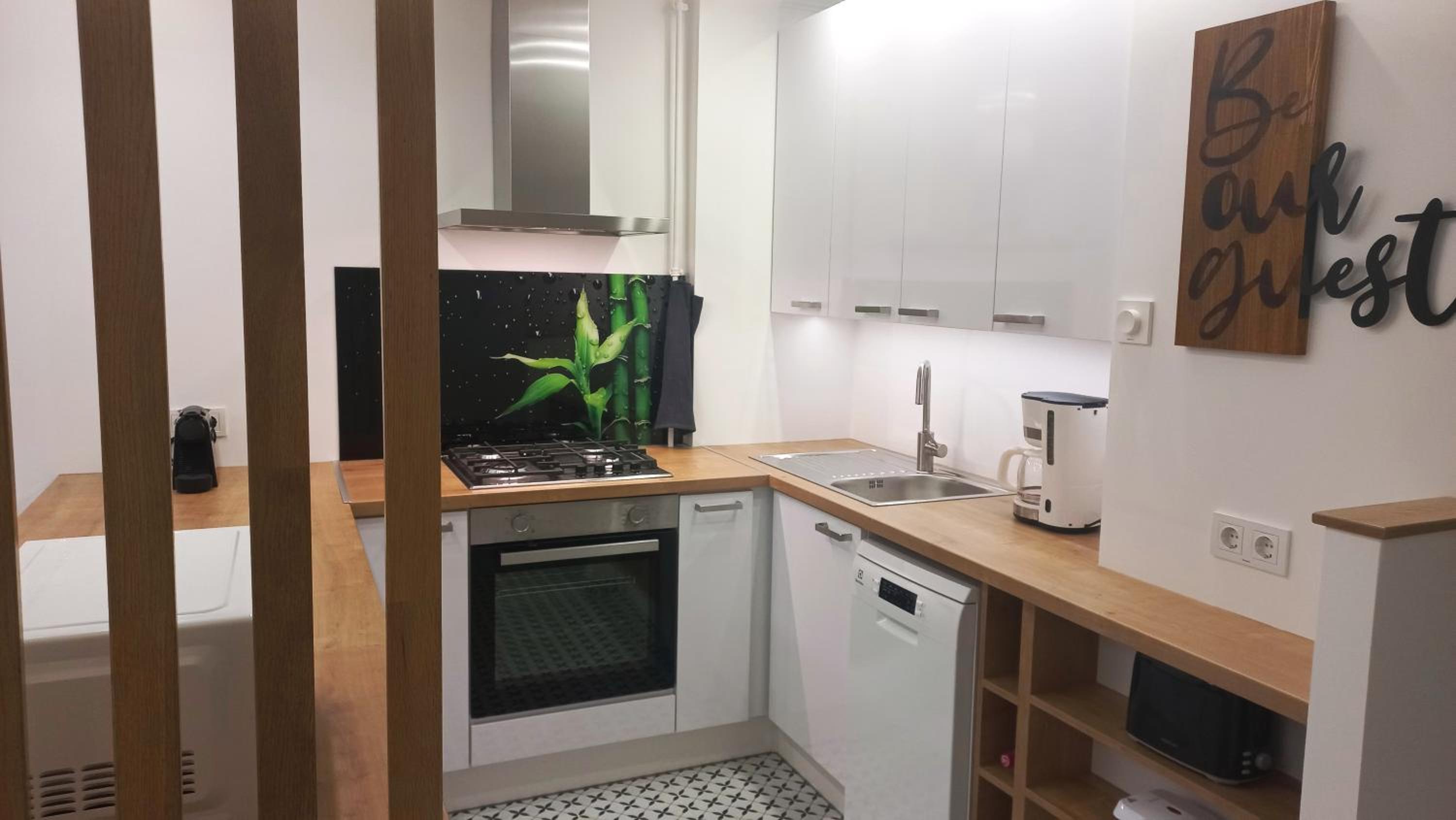 Bambusz Apartman with parking