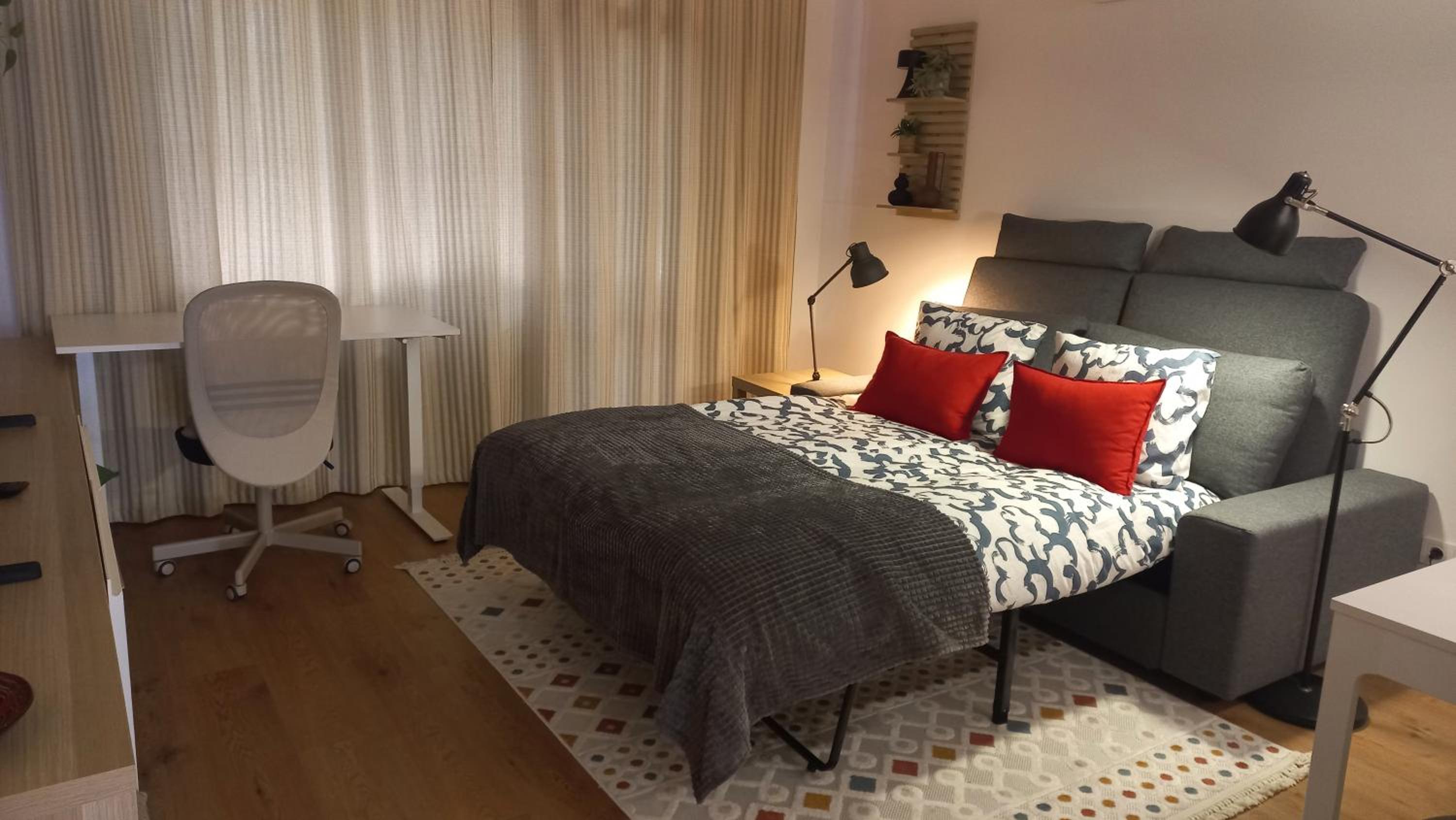 Bambusz Apartman with parking