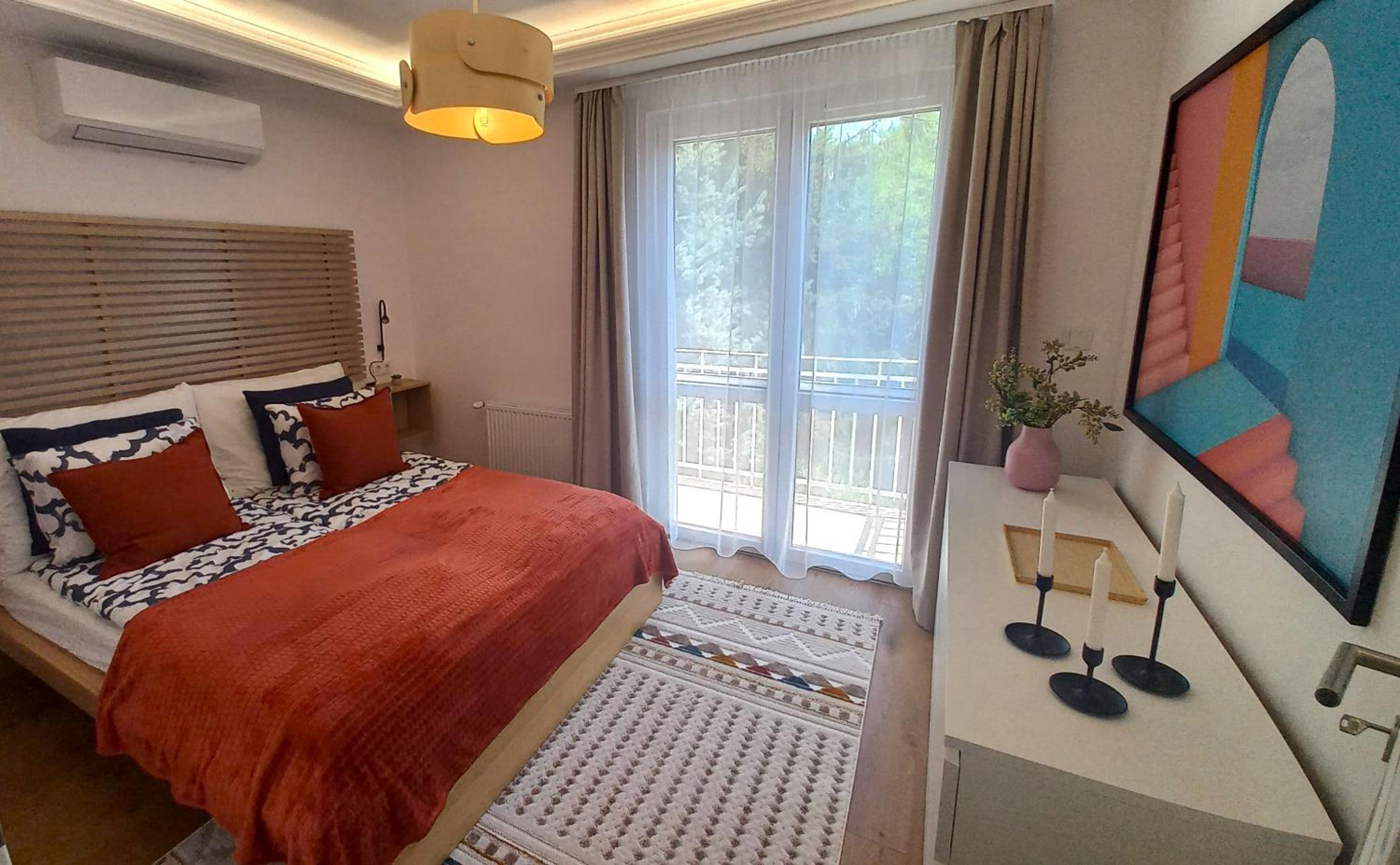 Bambusz Apartman with parking