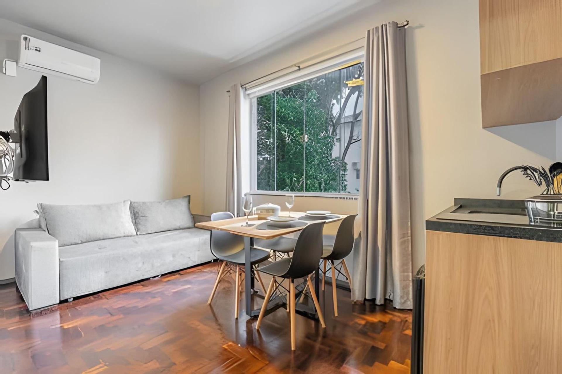 Apartamentos a 600m da Vila Germânica