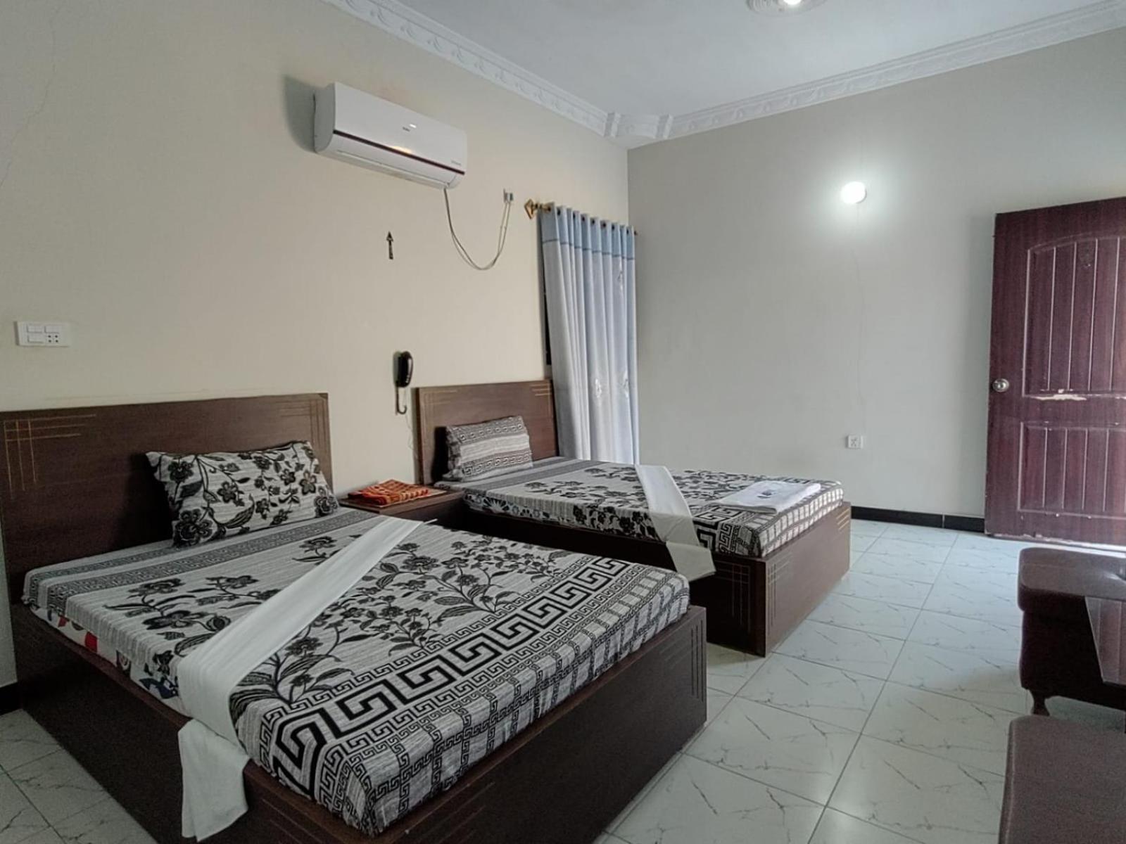 Season Inn Guest House 2 view 4
