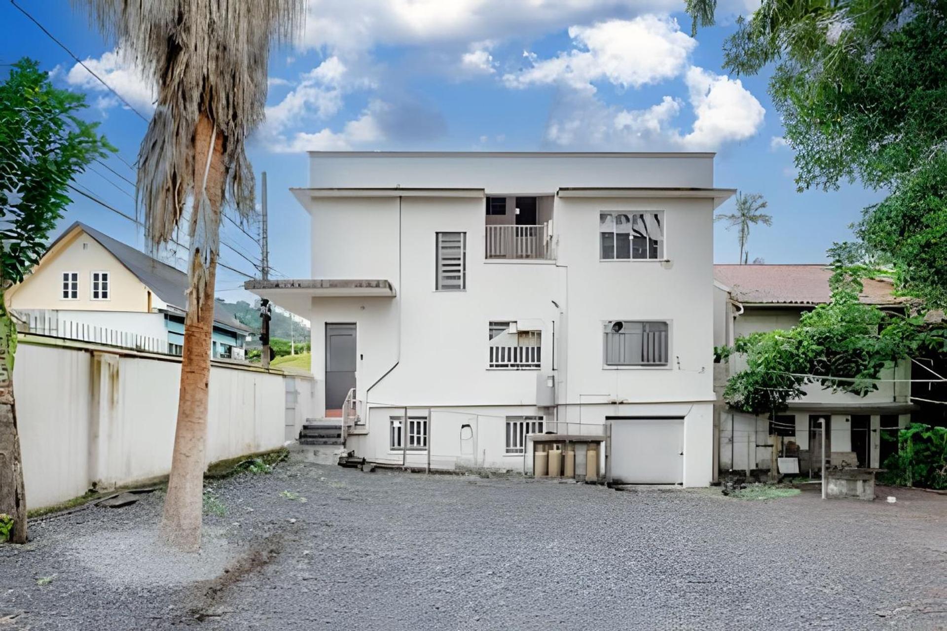 Apartamentos a 600m da Vila Germânica