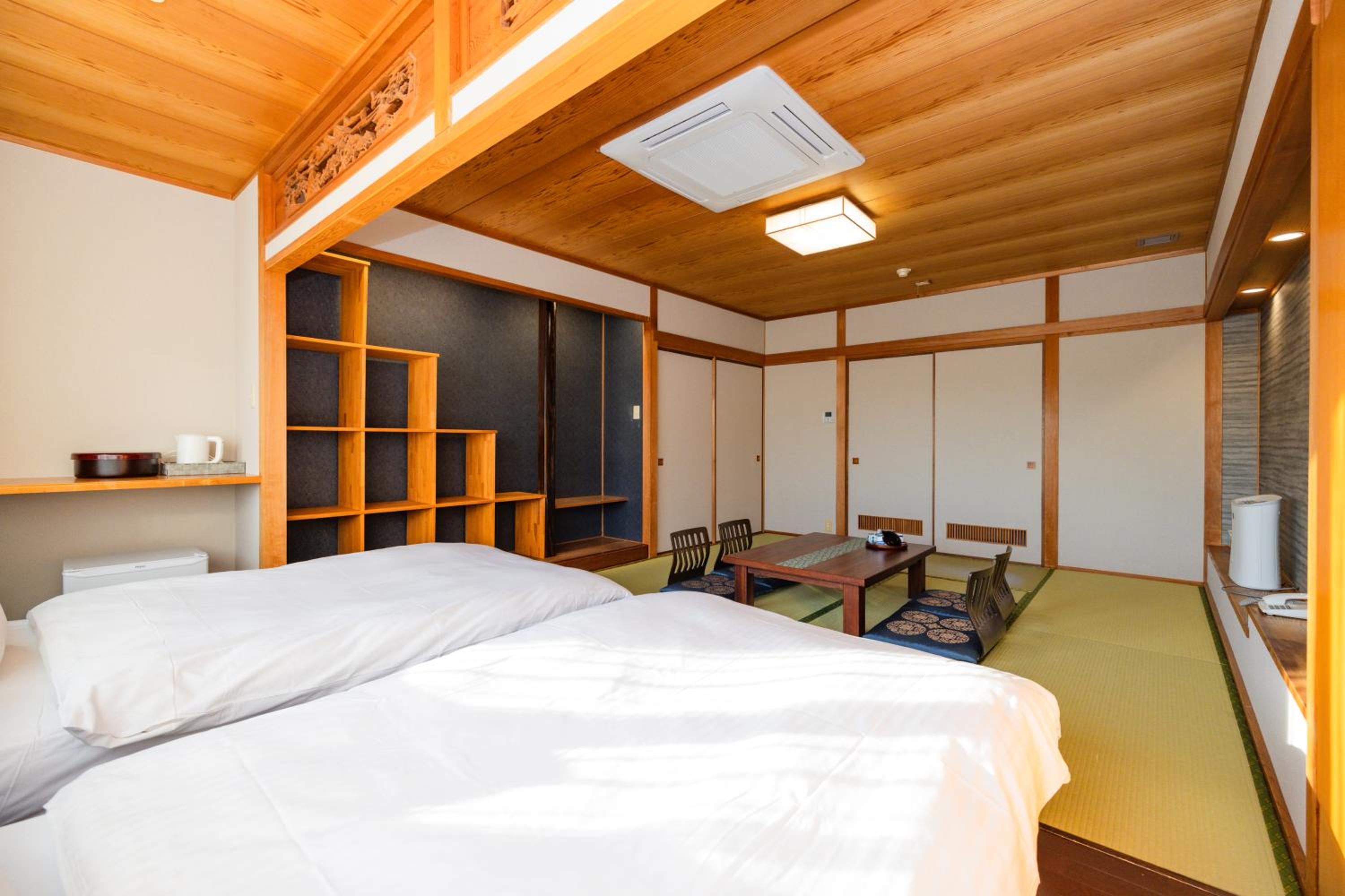 Hotel Takasago