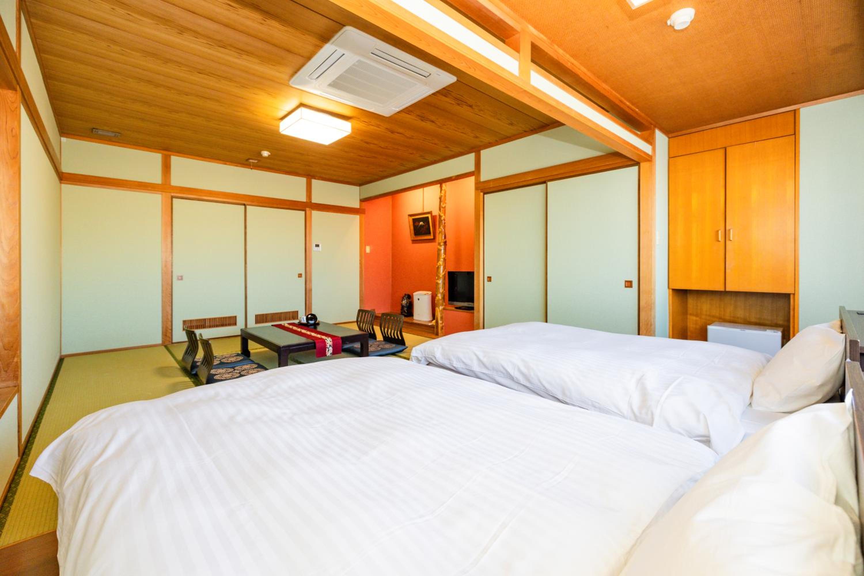 Hotel Takasago