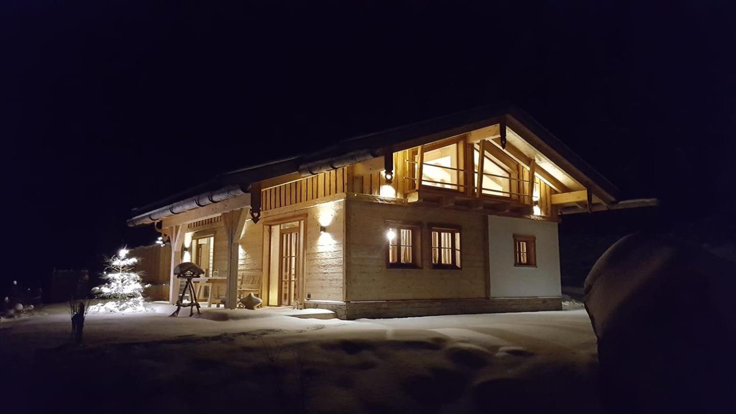 Dreisessel-Chalets im bayerischen Wald - Chalet Hochstein - mit Whirlpool-Sauna-Kamin
