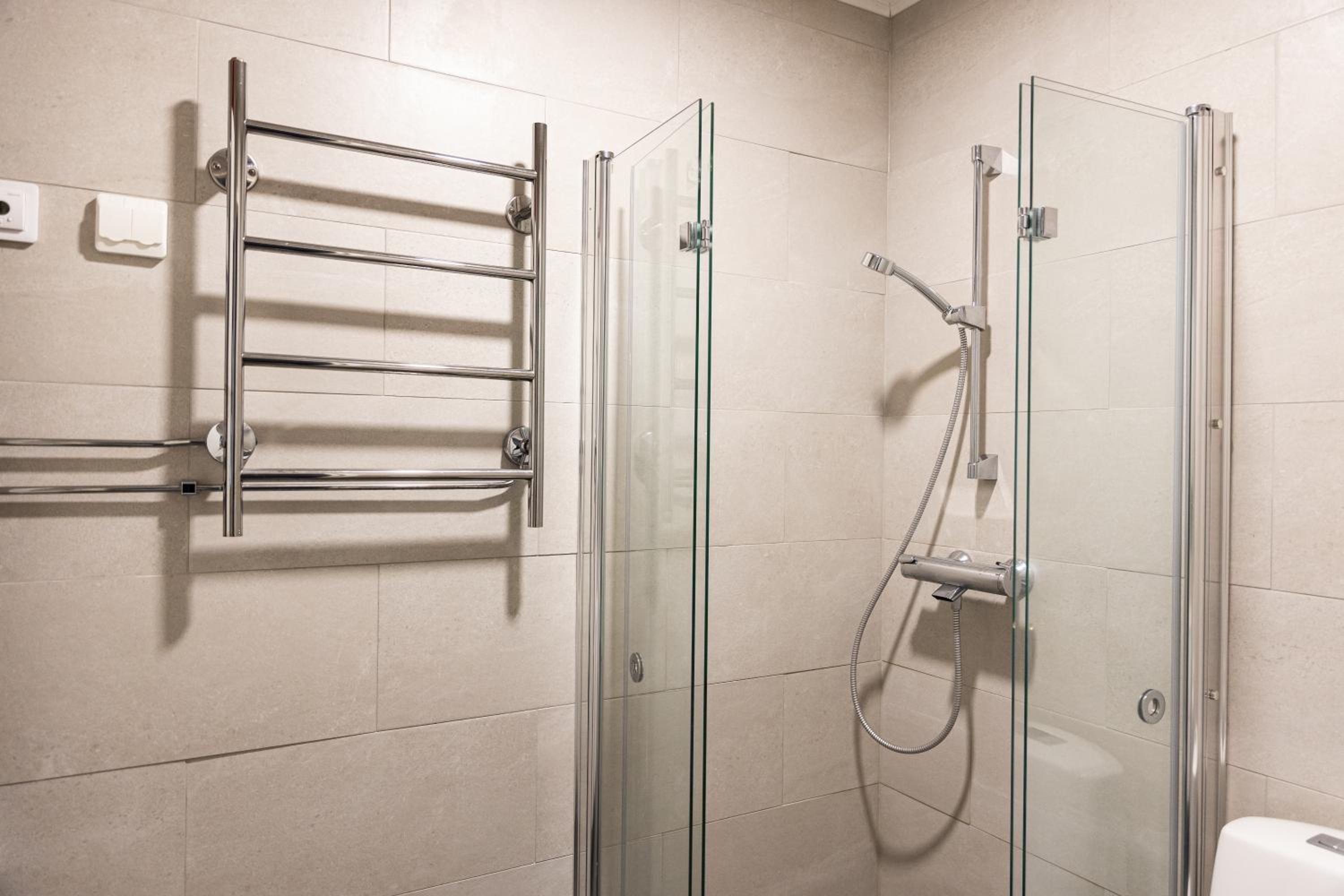 Aurora City Suites