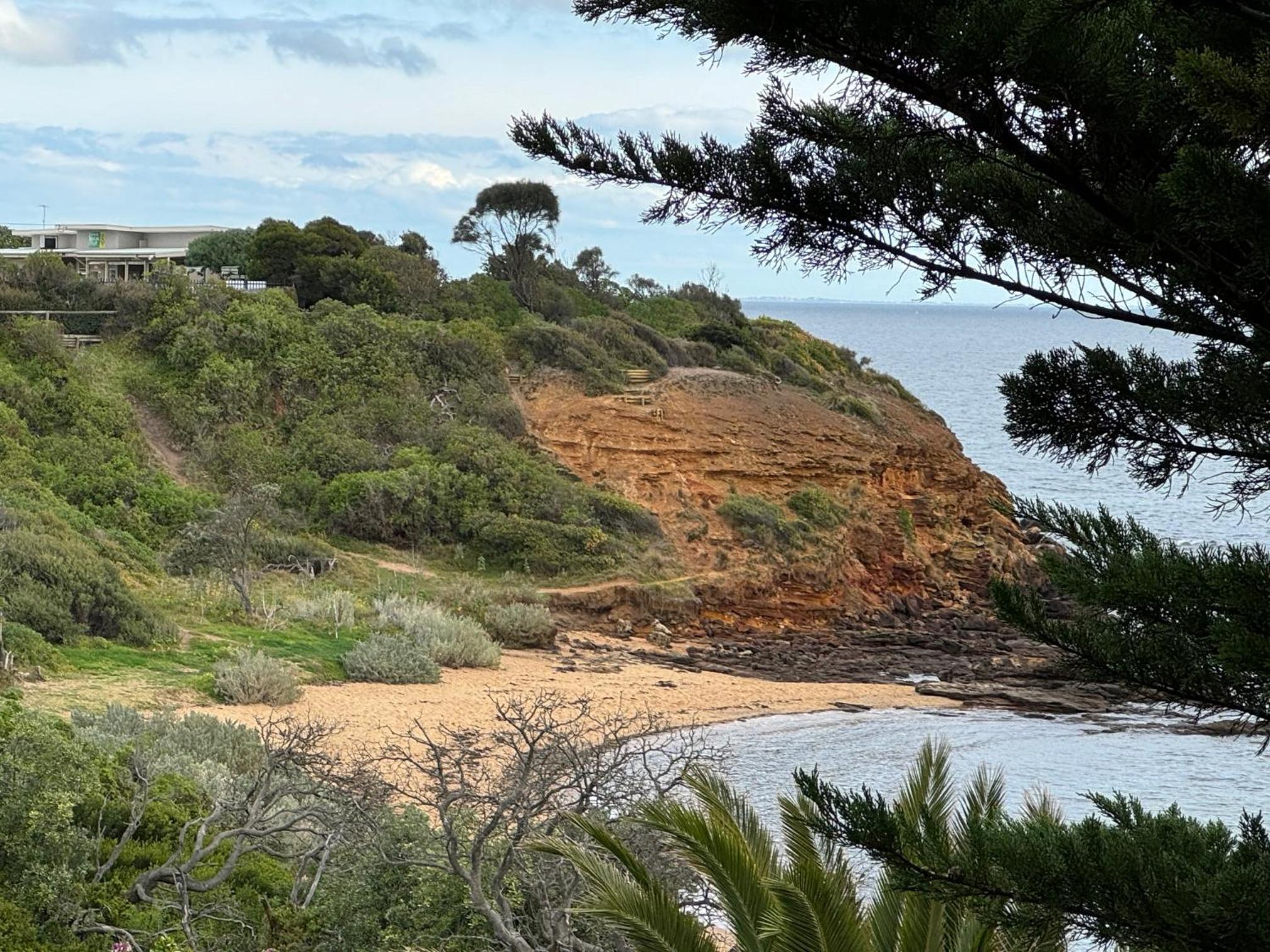 Stunning water views - Bayside Beach House Mornington