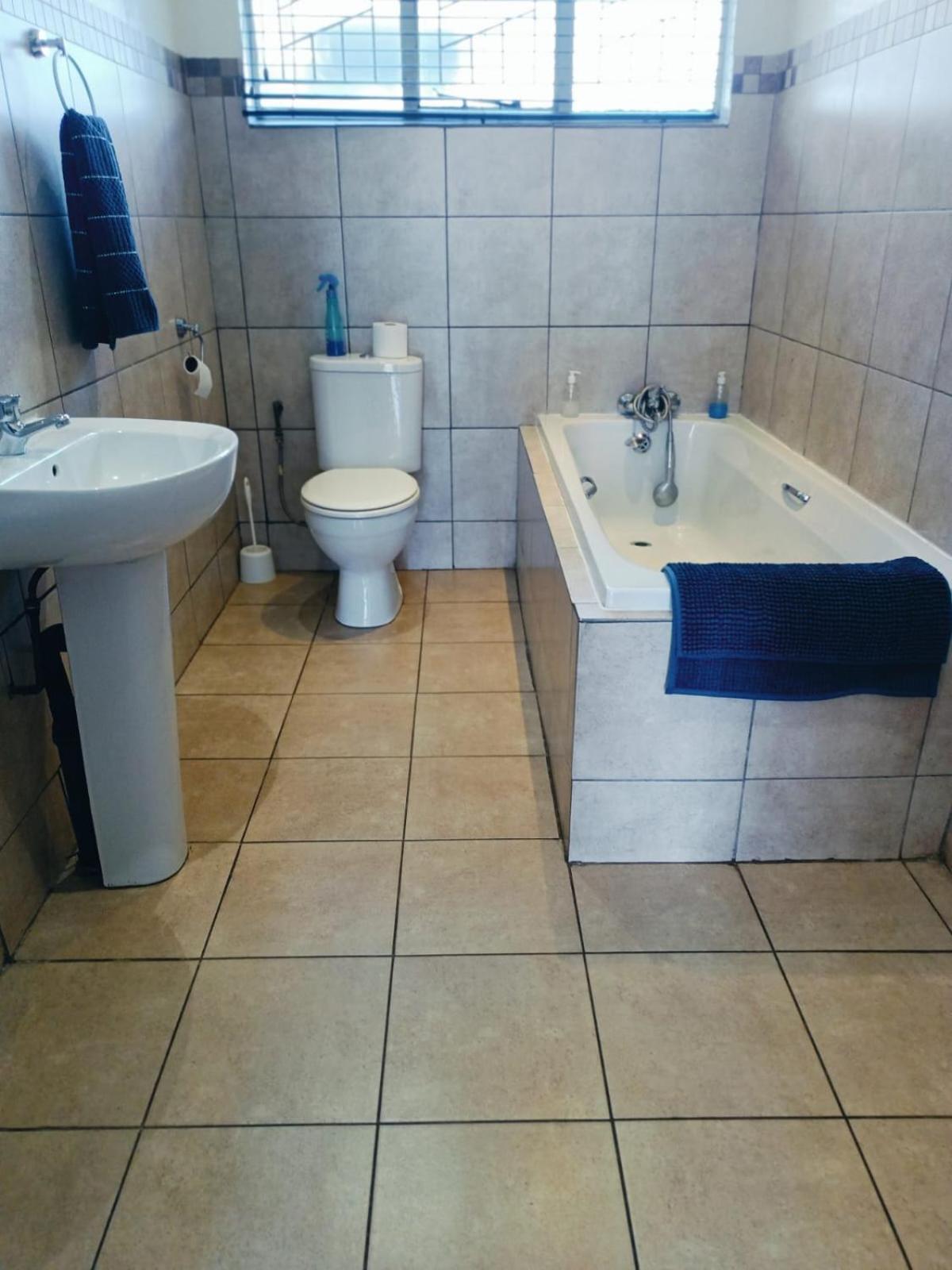 21 On Coetzee Guest House