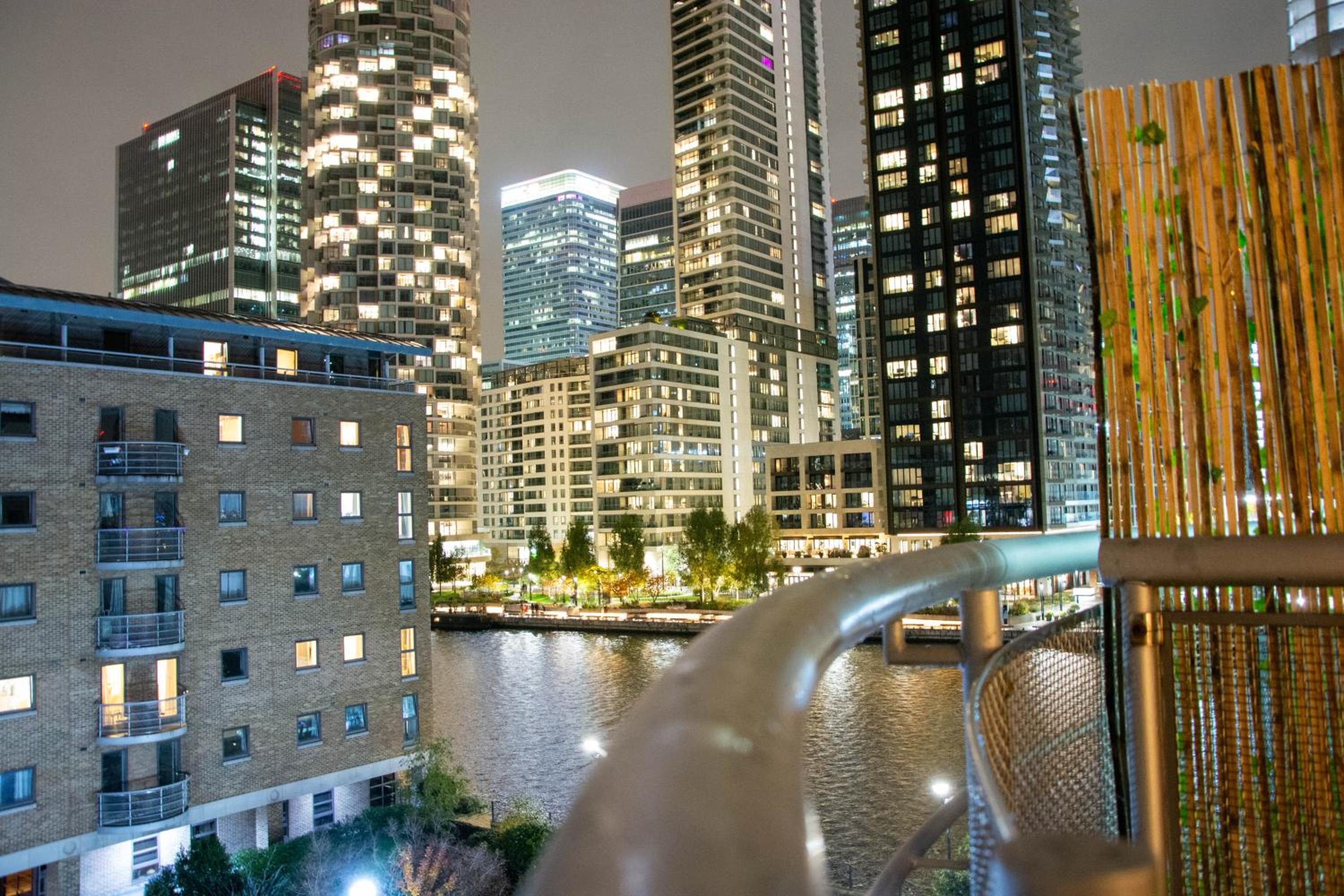 Meridian Stays Canary Wharf Close to Excel and O2