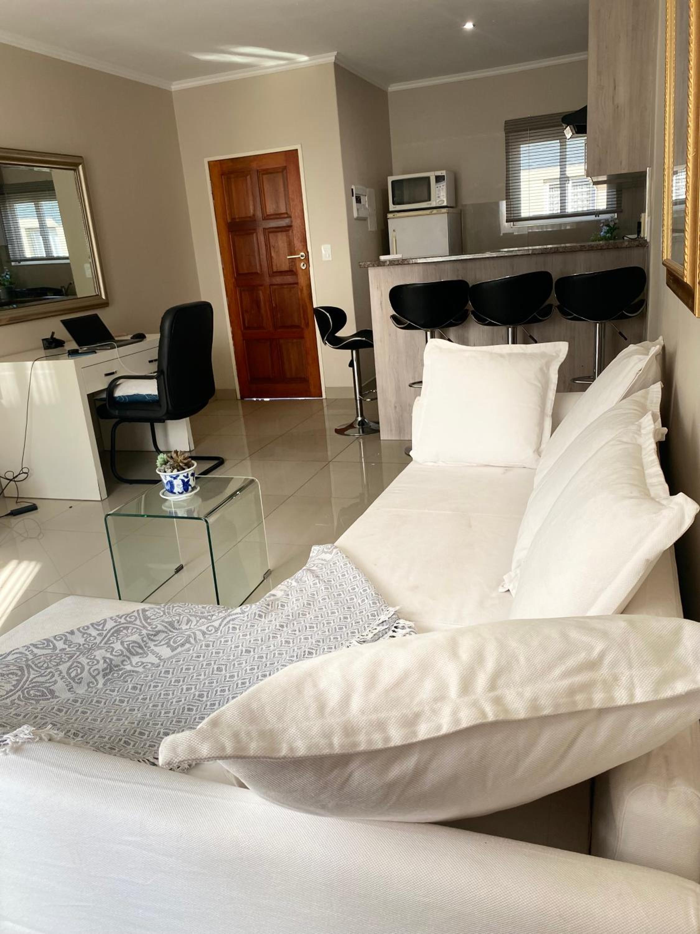 Long Stays- OR Tambo Eastgate