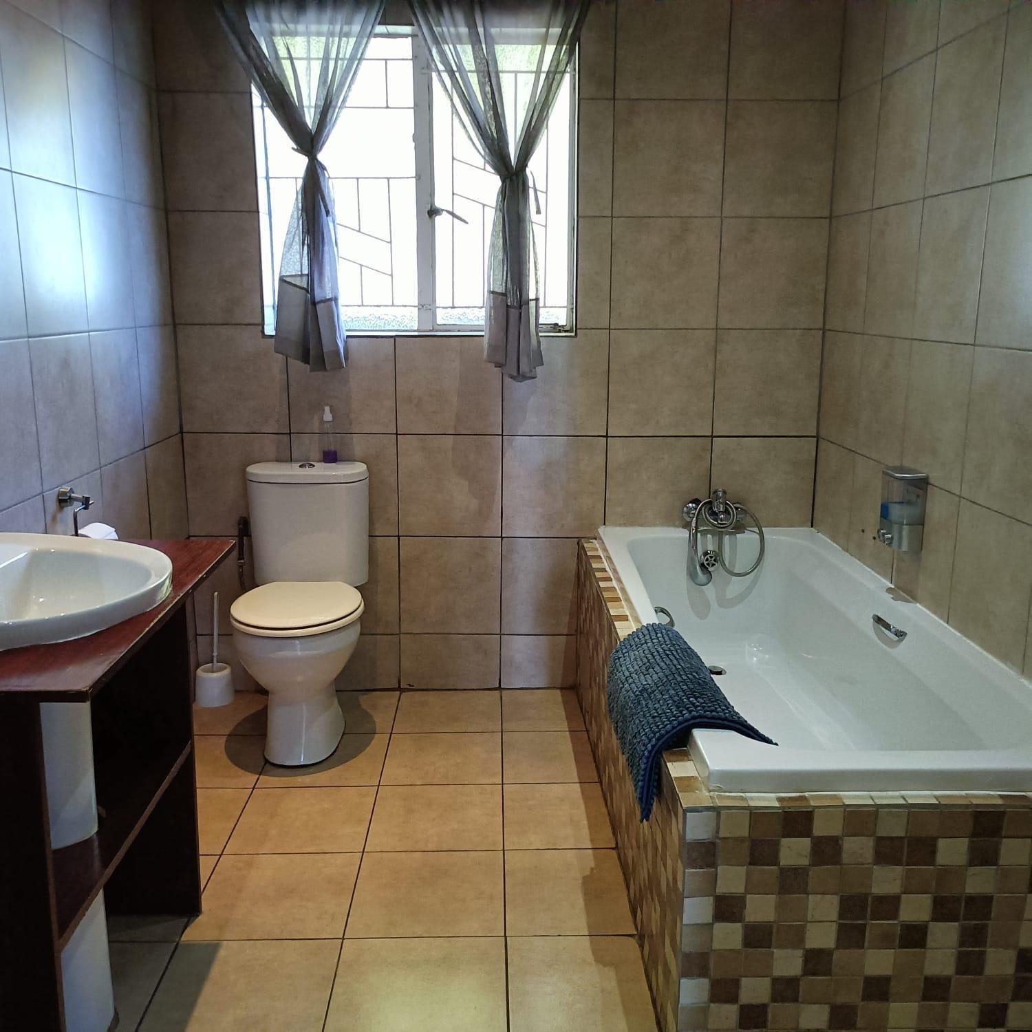 21 On Coetzee Guest House