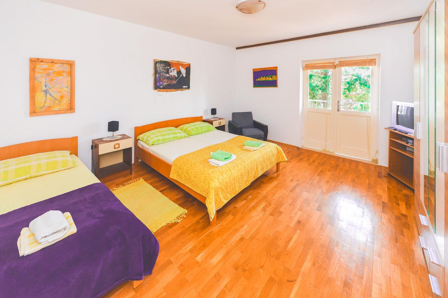 Apartments Goga