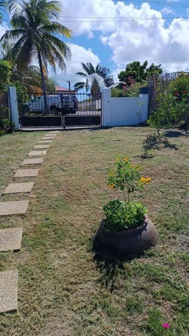 Tukusi Bungalow