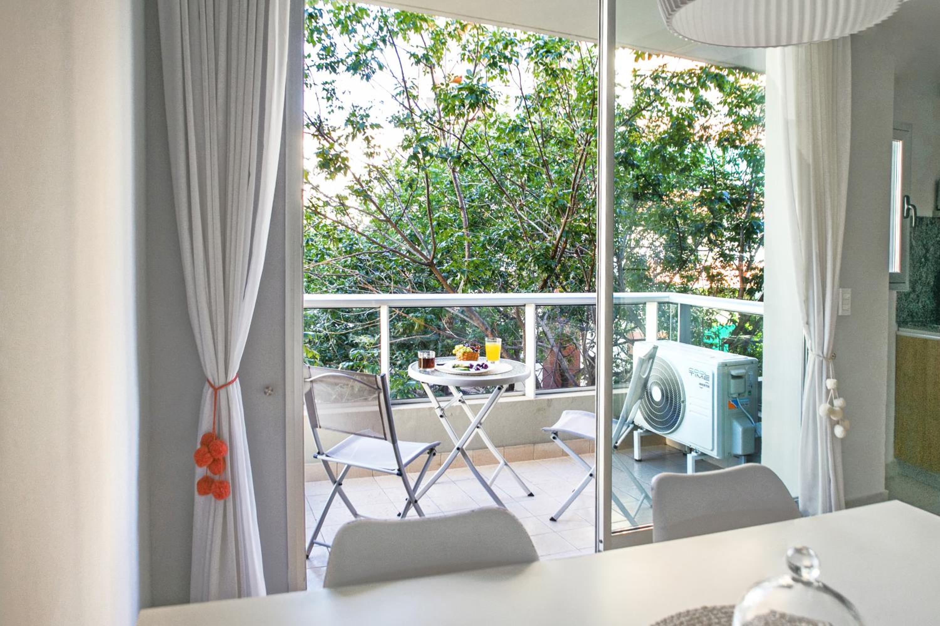 Departamento a pasos del Hospital -G3-