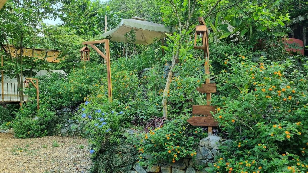 Xieng Retreat