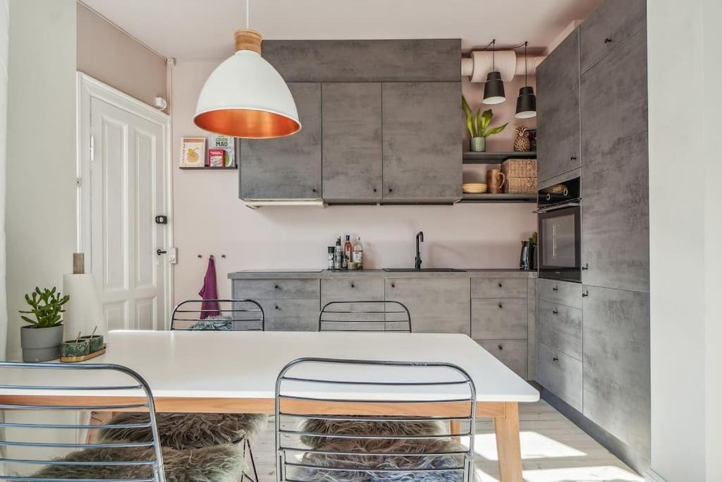 Nyistandsat 1BR Lejlighed i Hjertet af Nørrebro