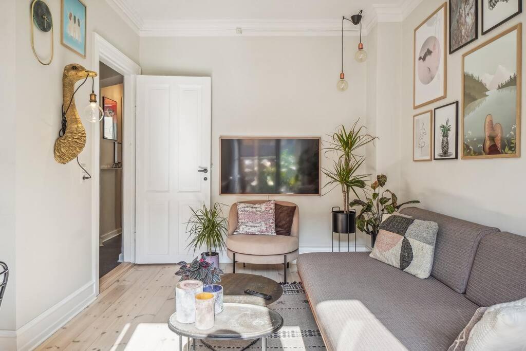 Nyistandsat 1BR Lejlighed i Hjertet af Nørrebro