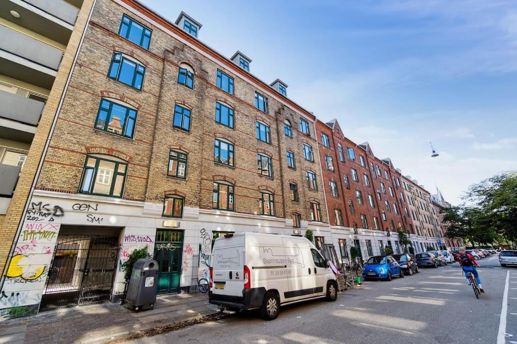 Nyistandsat 1BR Lejlighed i Hjertet af Nørrebro