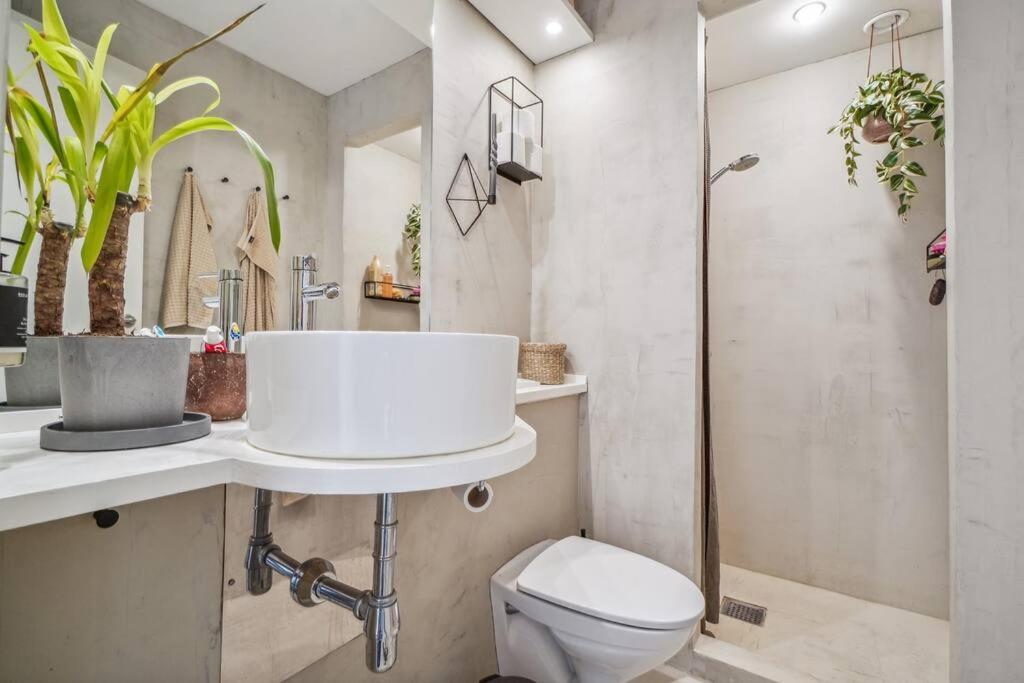 Nyistandsat 1BR Lejlighed i Hjertet af Nørrebro