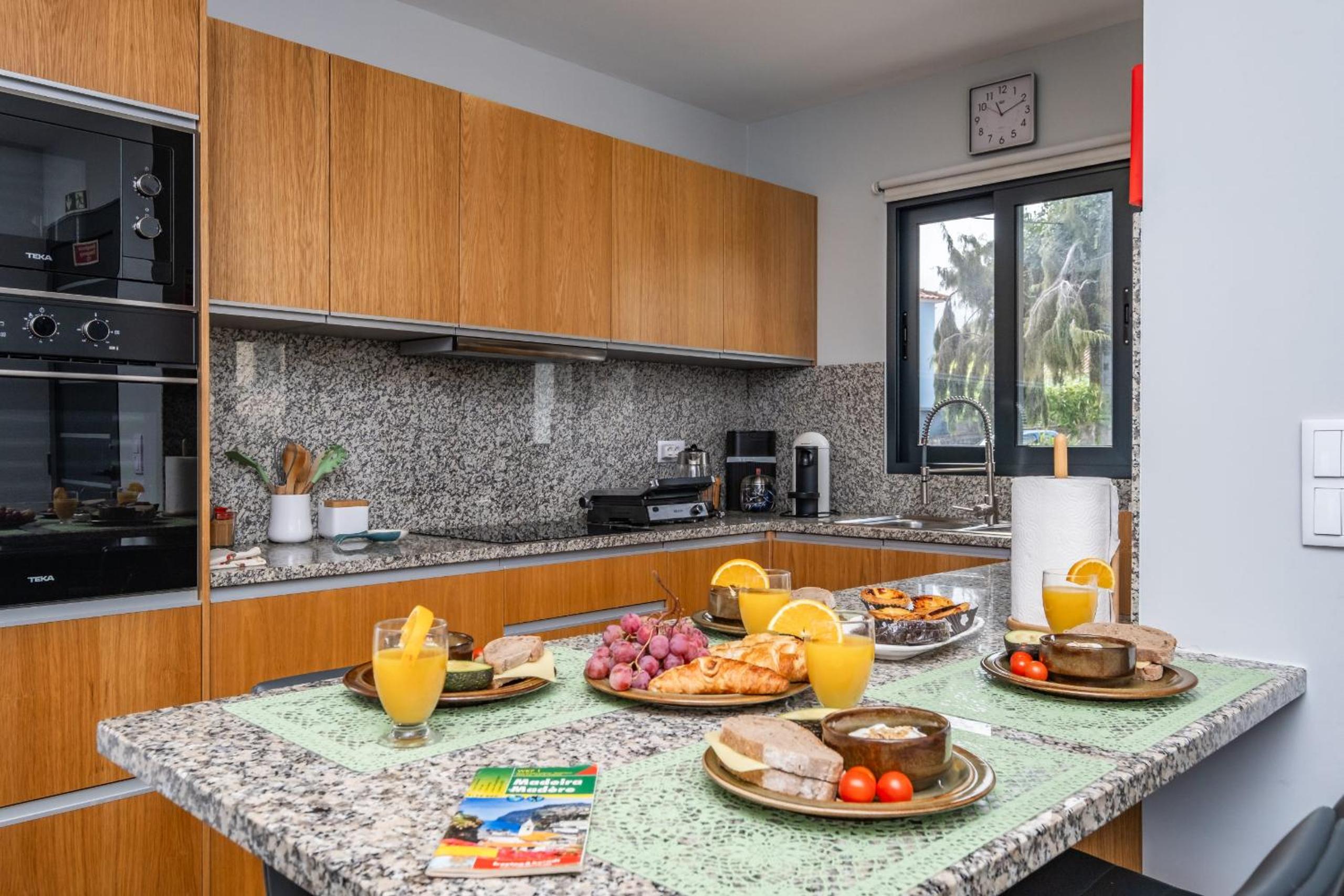 Salsa Country House II view 3