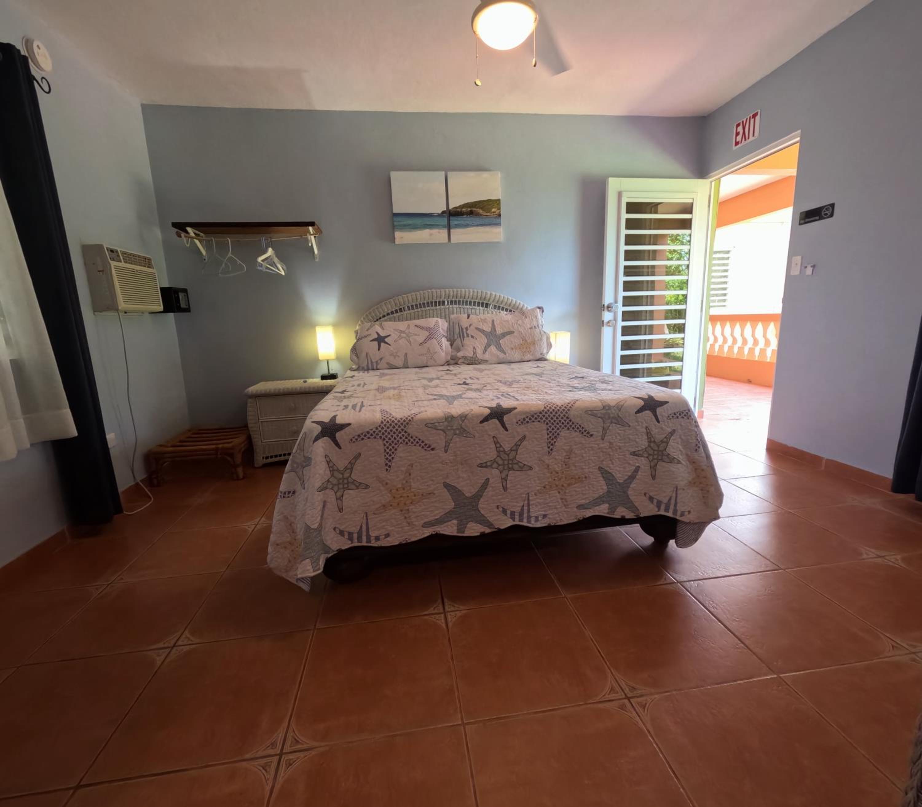 Isla Hermosa Guesthouse
