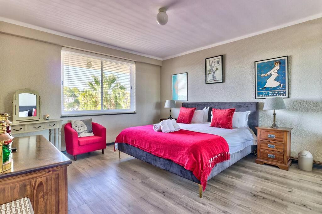 Devonshire Apartment in Green Point
