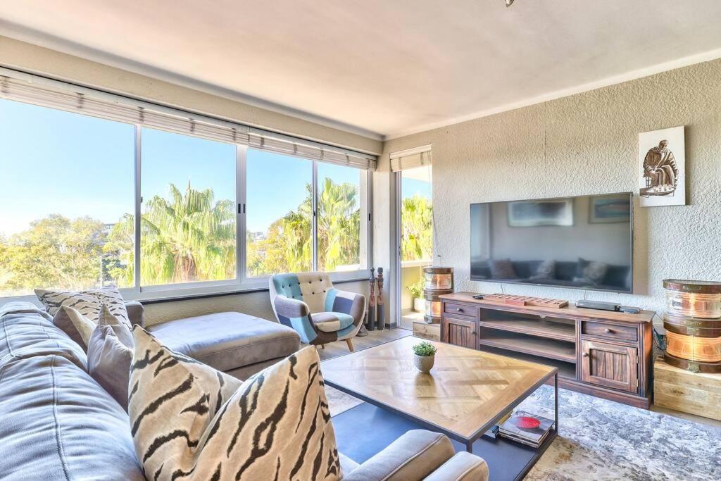 Devonshire Apartment in Green Point