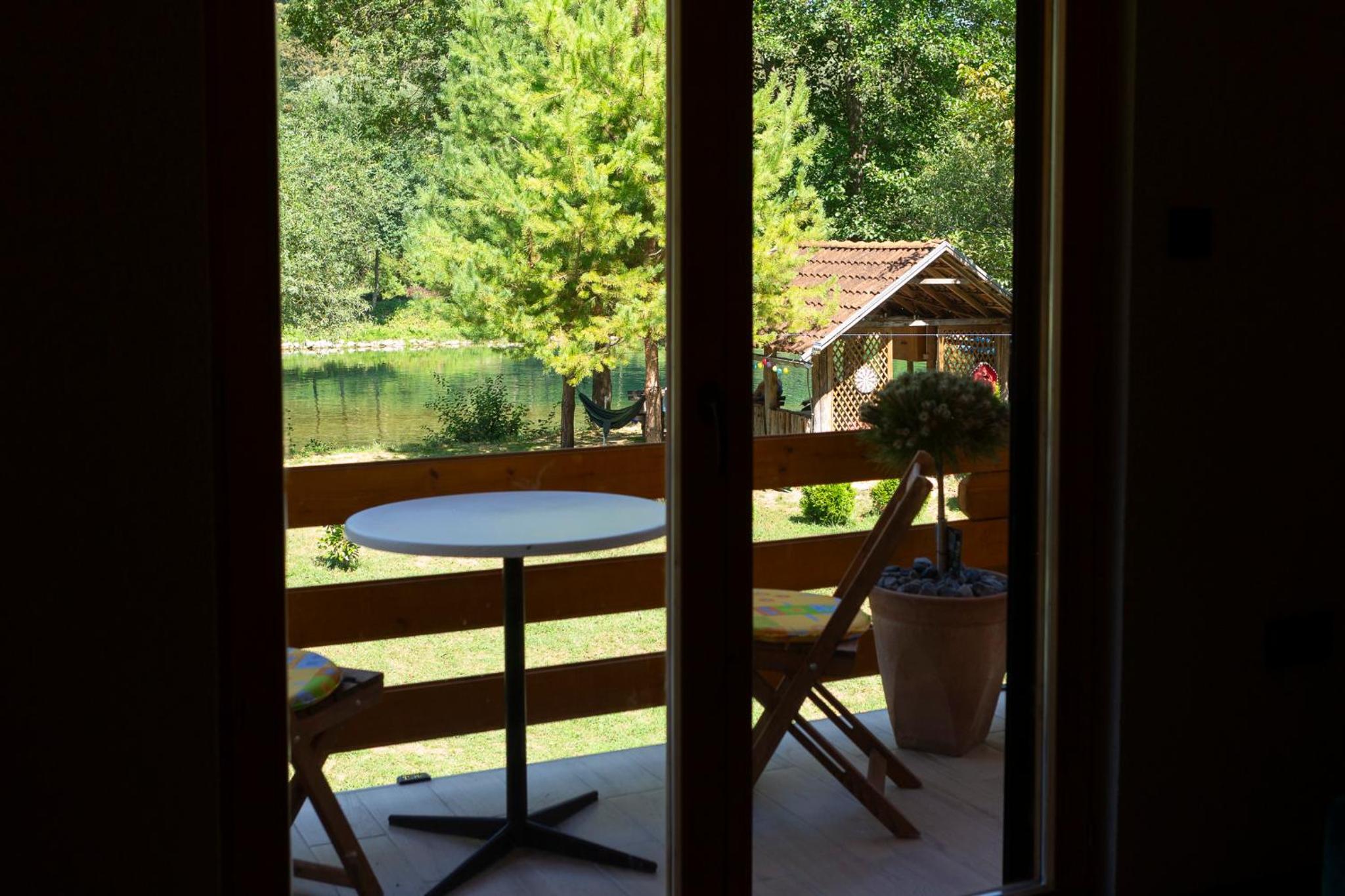 Riverside Cabin Pisak