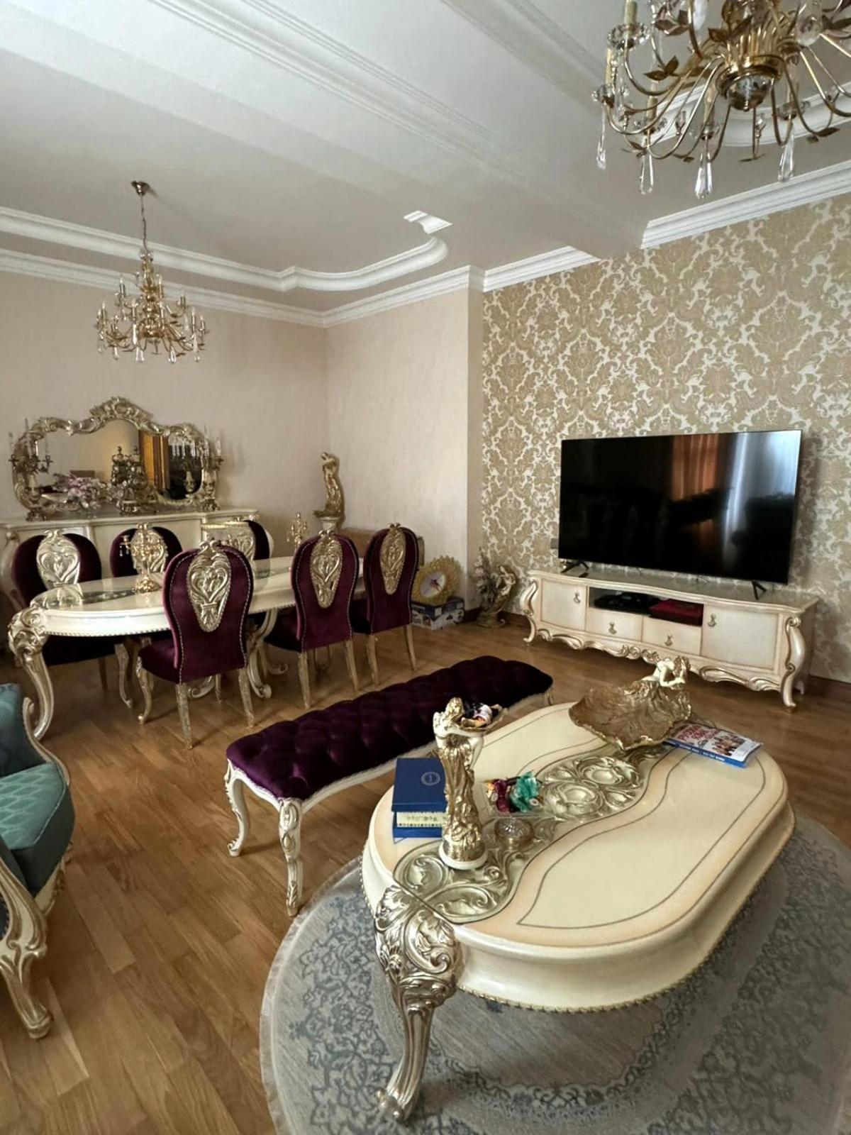 Elmler Baku