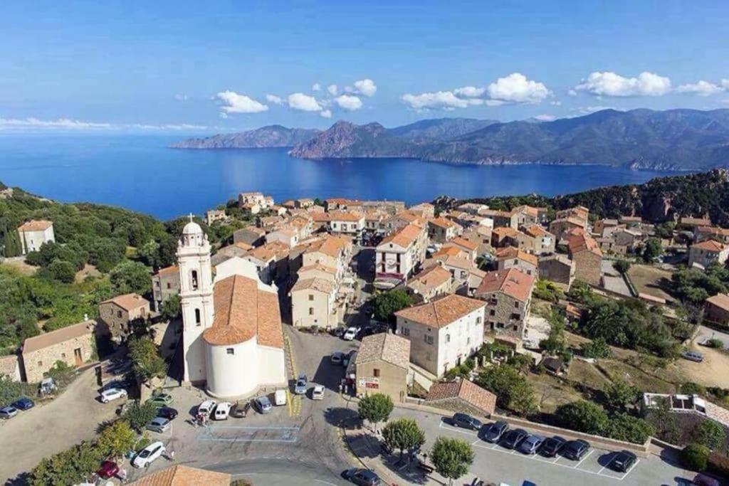 Piana - vue mer et village
