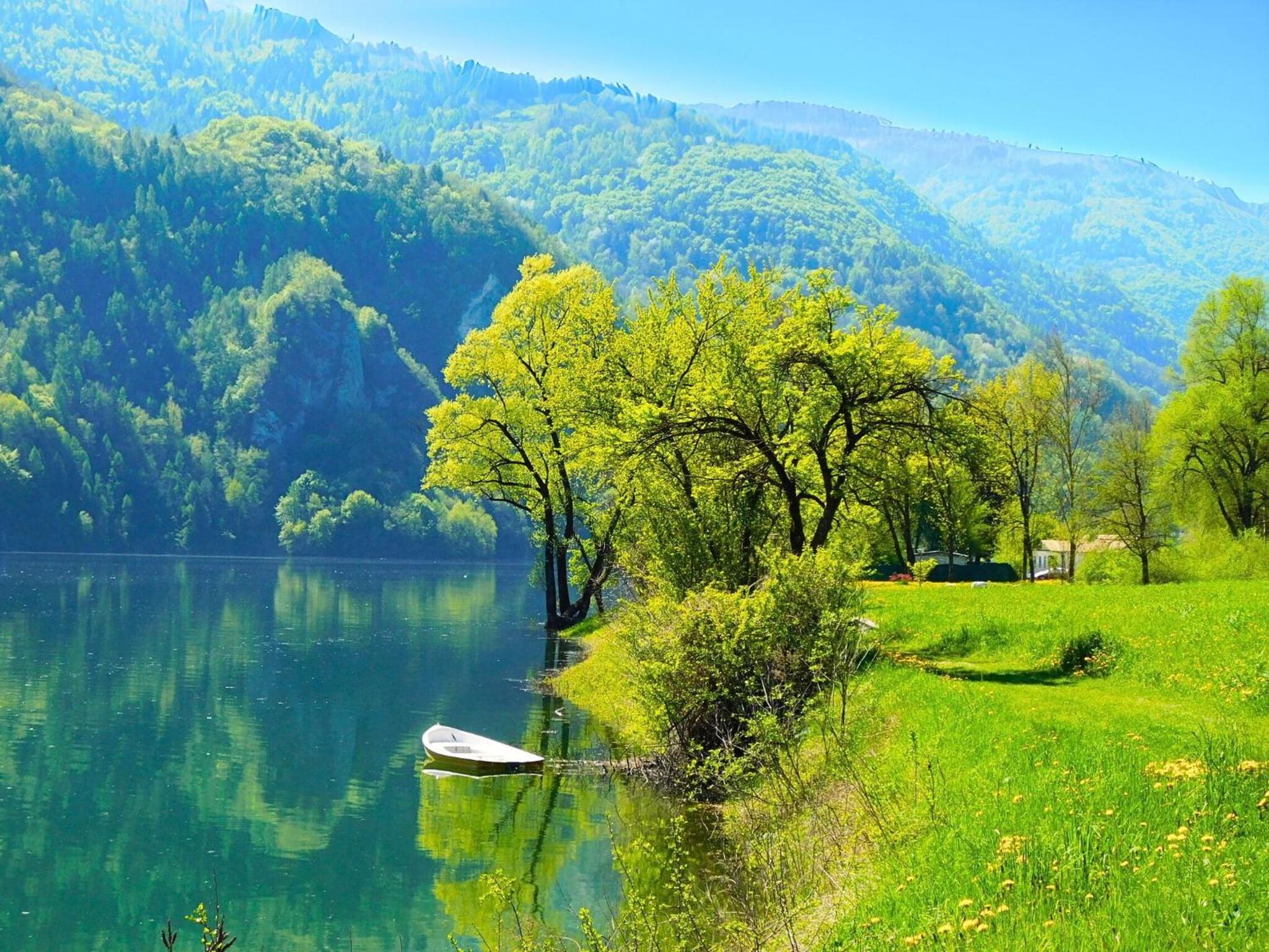 Apartment With Garden, Del Corlo Lake, Belluno view 4