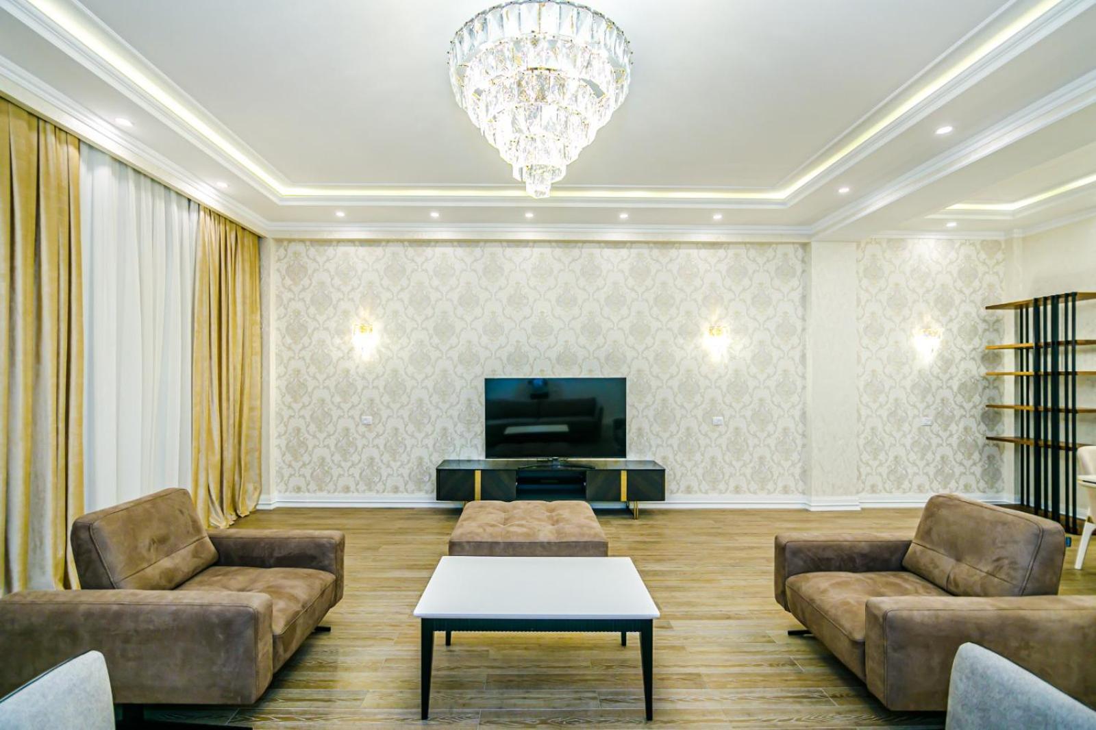 VIP Apartment Near Hiltton