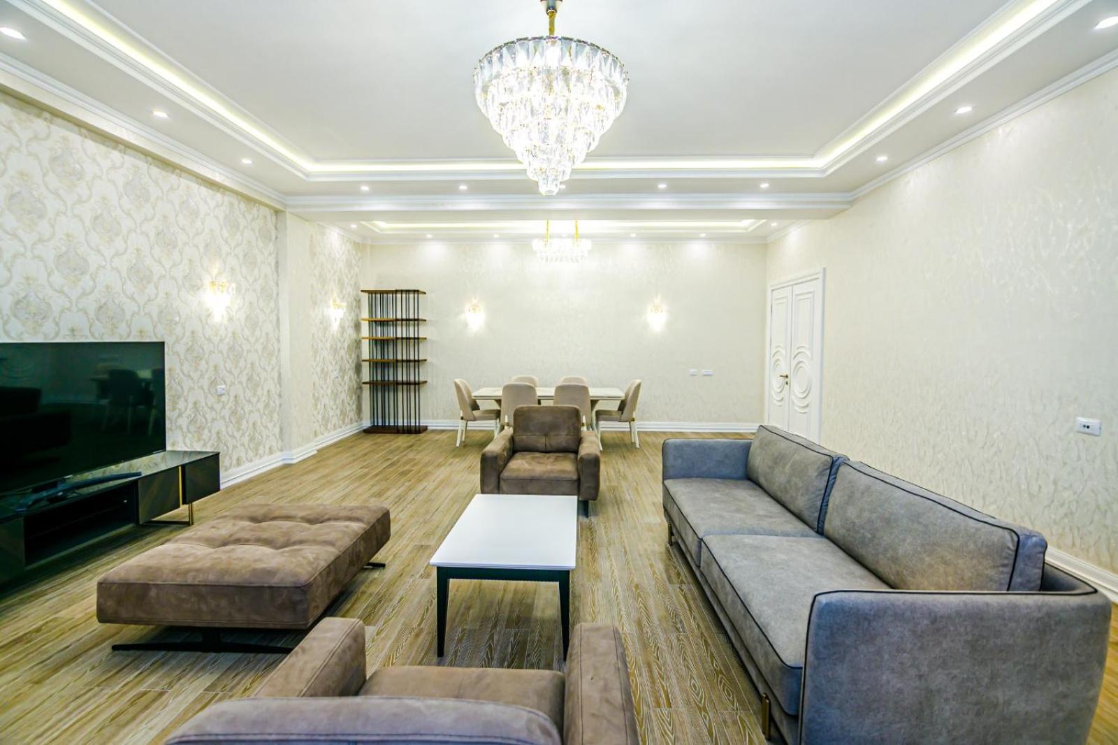 VIP Apartment Near Hiltton
