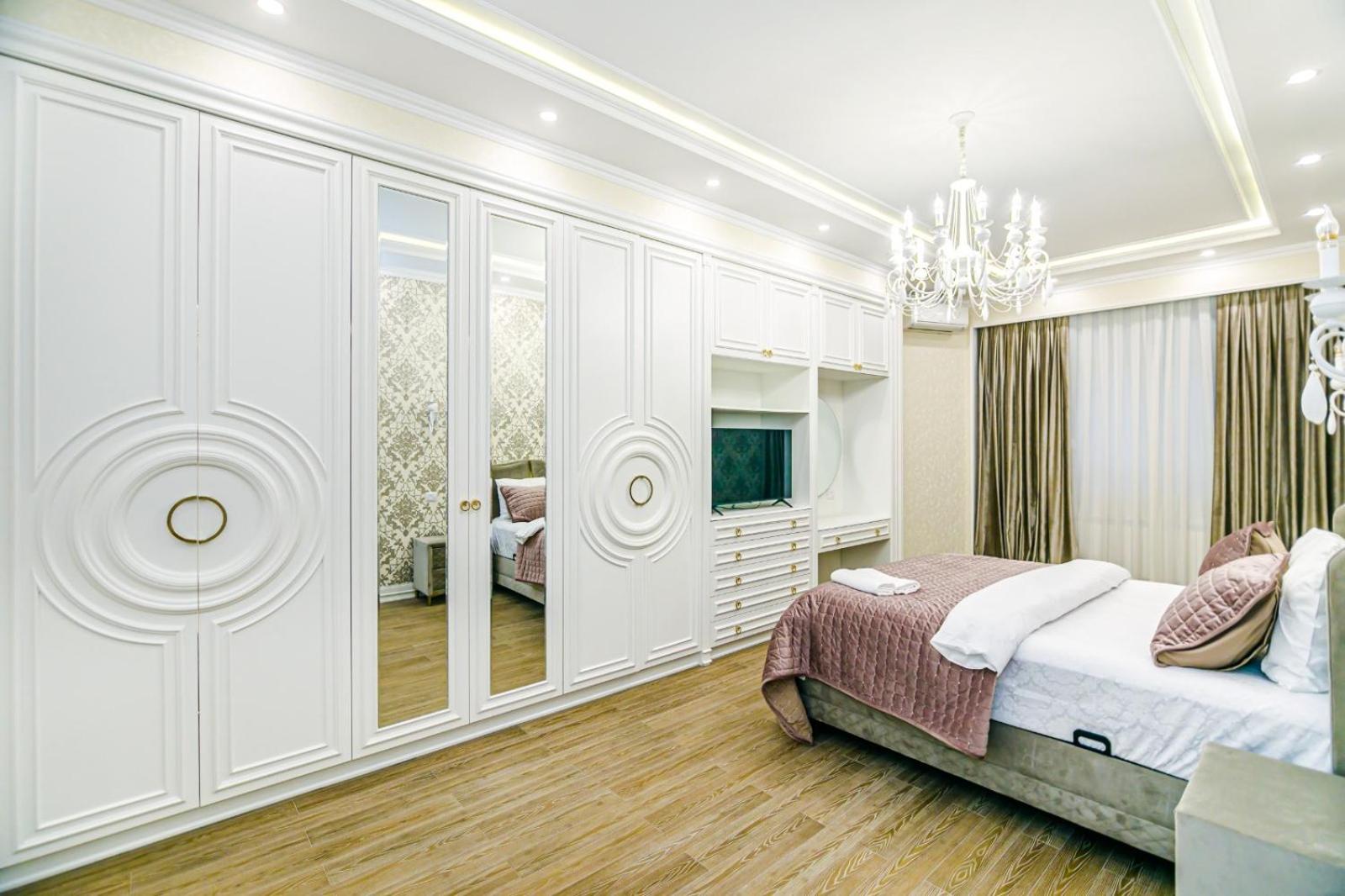 VIP Apartment Near Hiltton