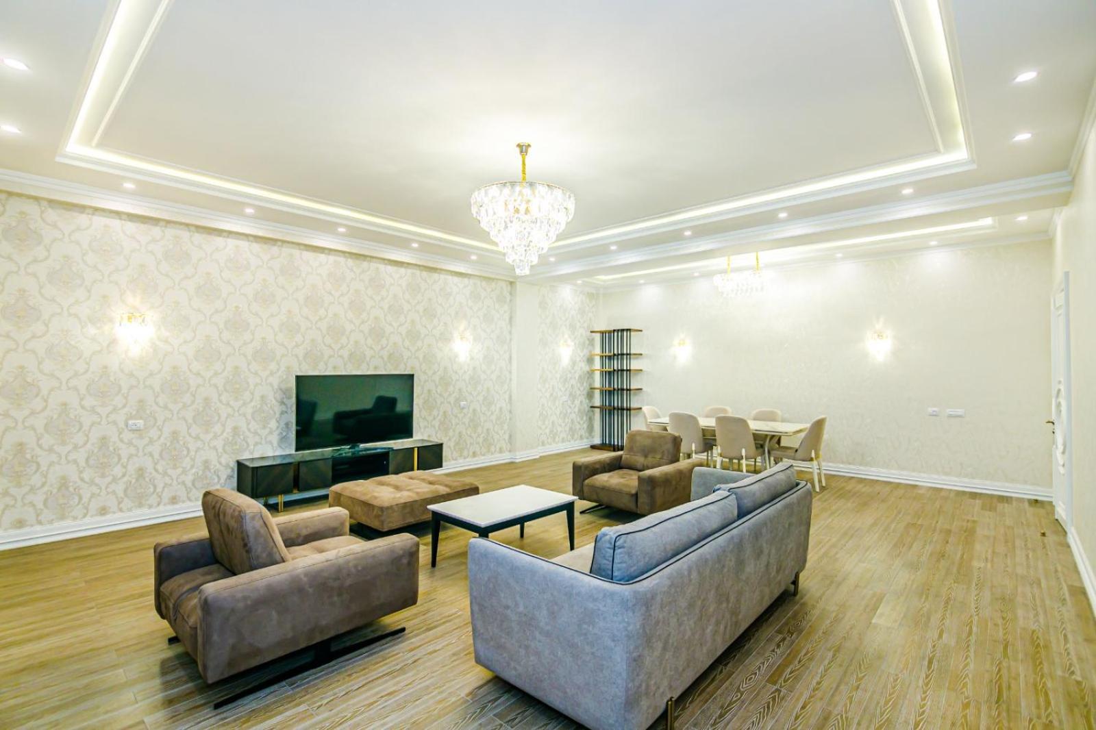 VIP Apartment Near Hiltton