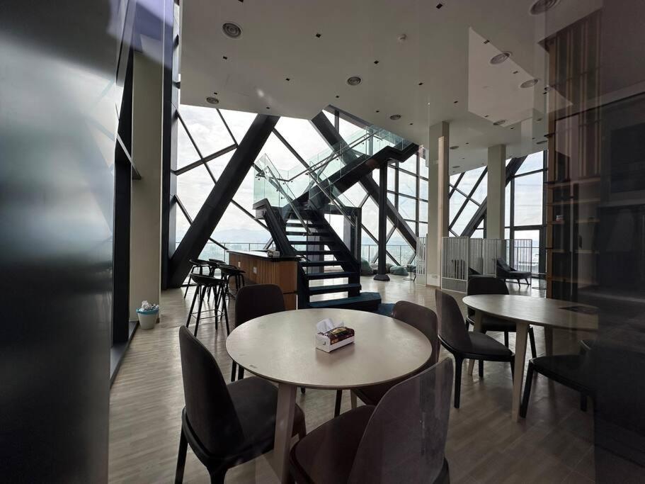 Continew Residences by Romeo Bnb