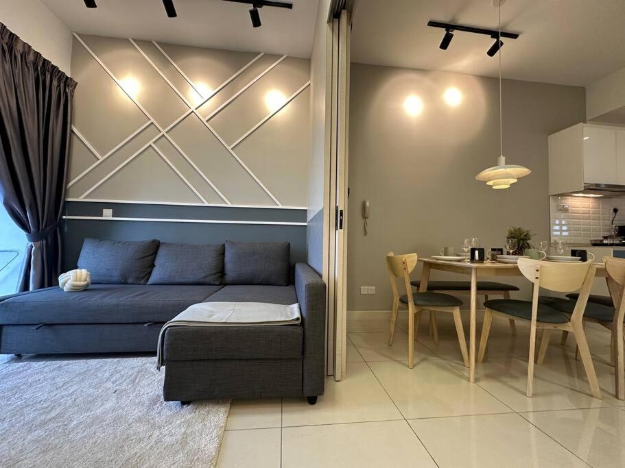 Continew Residences by Romeo Bnb