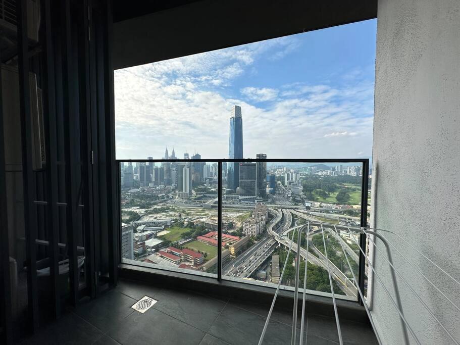 Continew Residences by Romeo Bnb
