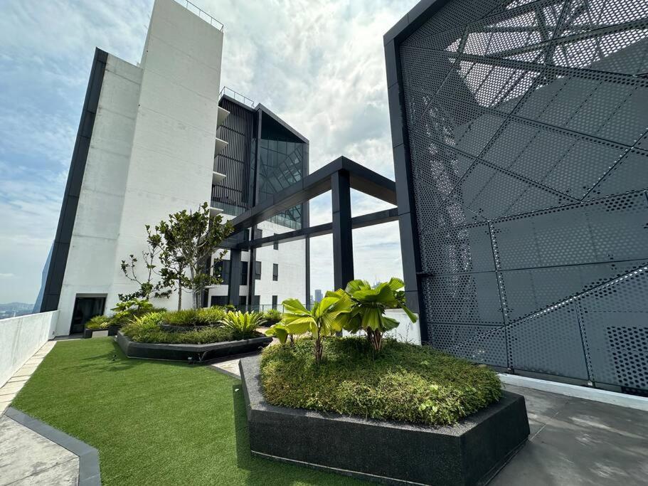 Continew Residences by Romeo Bnb