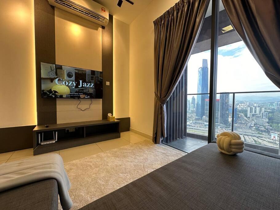 Continew Residences by Romeo Bnb