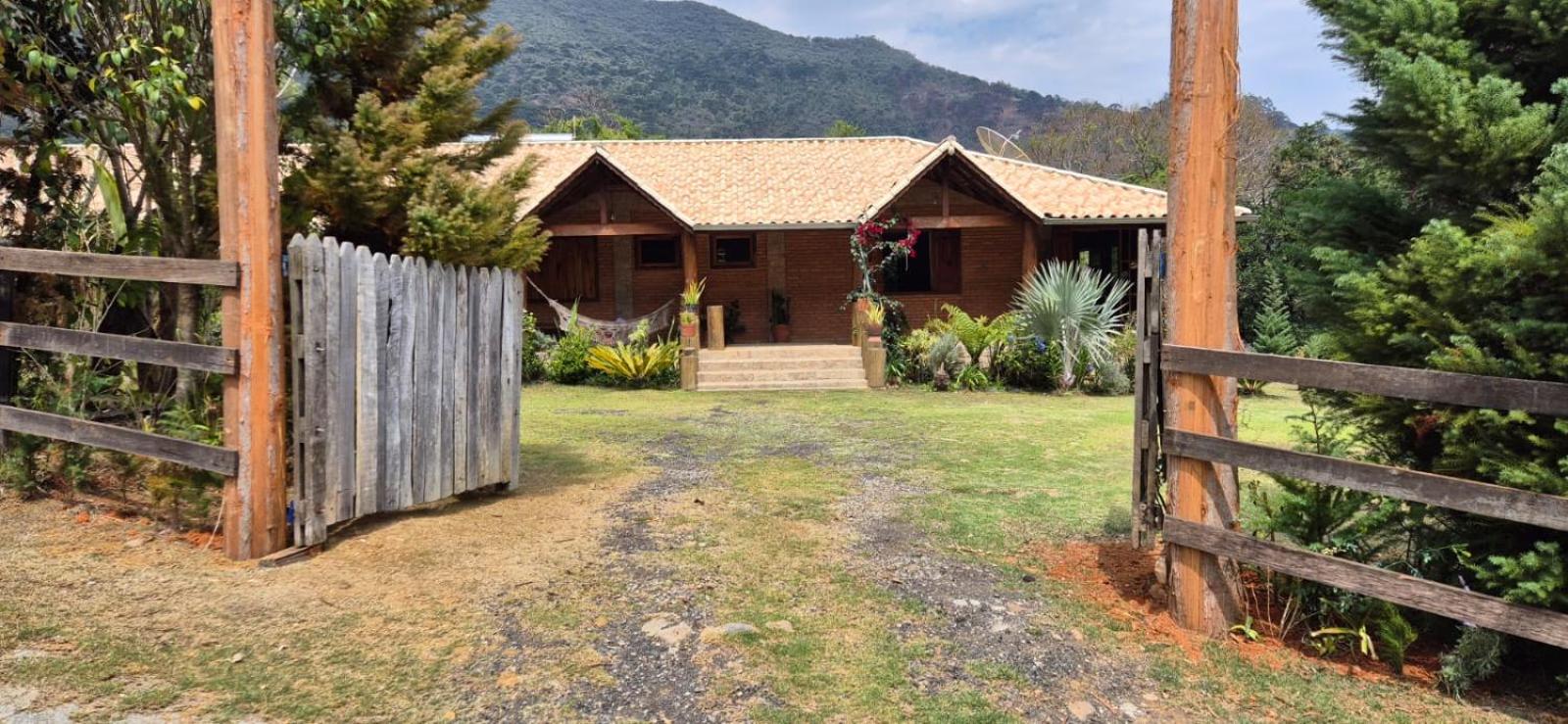 Refúgio Mantiqueira - Parte Alta Parque Nacional Itatiaia