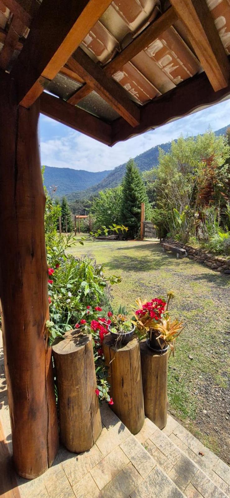 Refúgio Mantiqueira - Parte Alta Parque Nacional Itatiaia