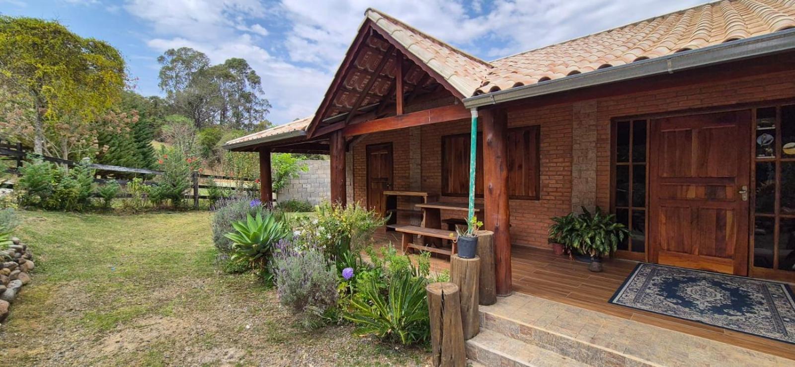 Refúgio Mantiqueira - Parte Alta Parque Nacional Itatiaia