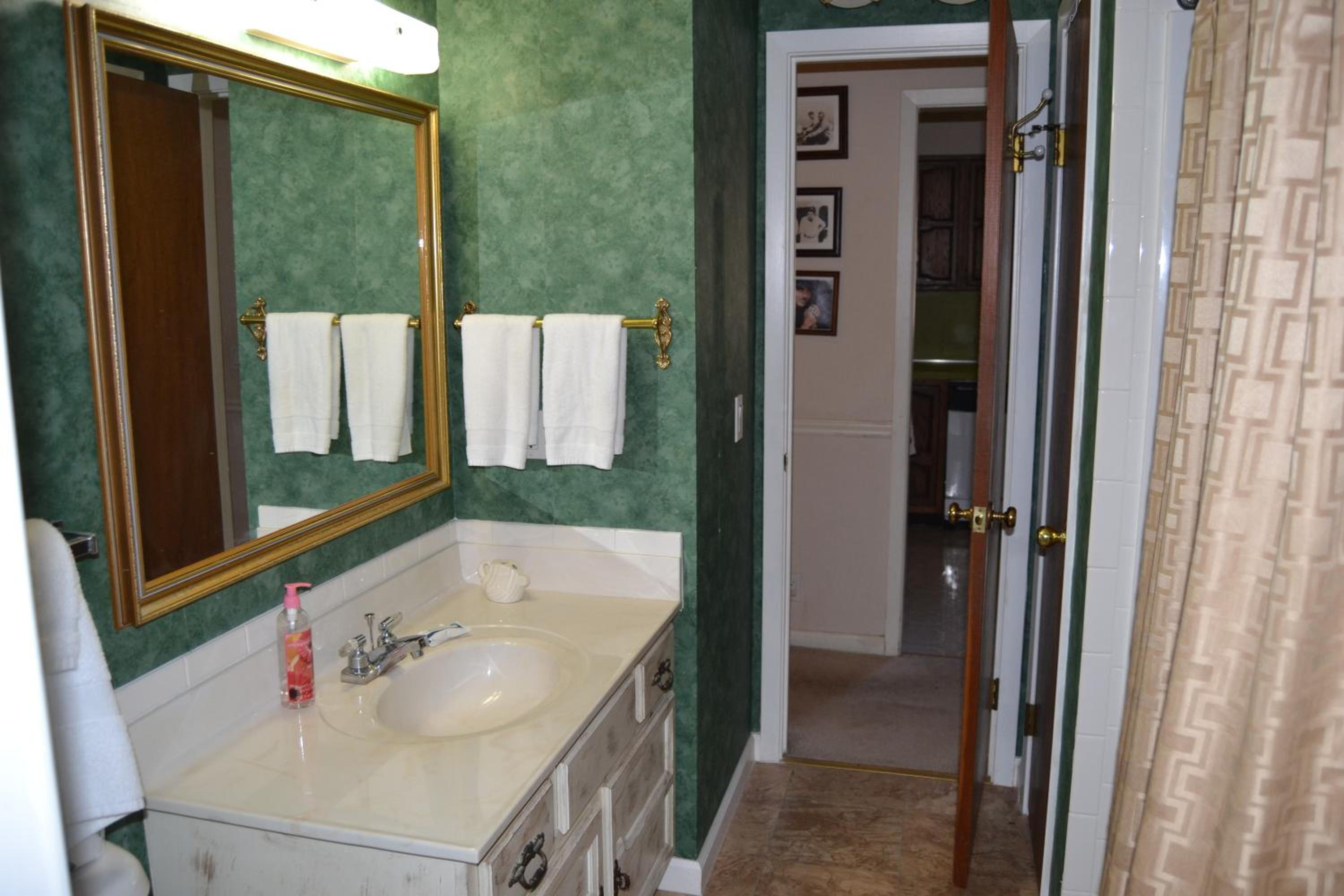 16 Orantes Place view 5