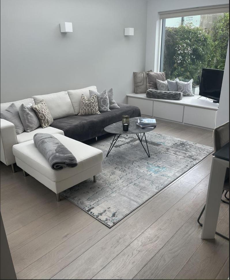 Beautiful 3 bed house in Rathgar short walk to Dublin city centre
