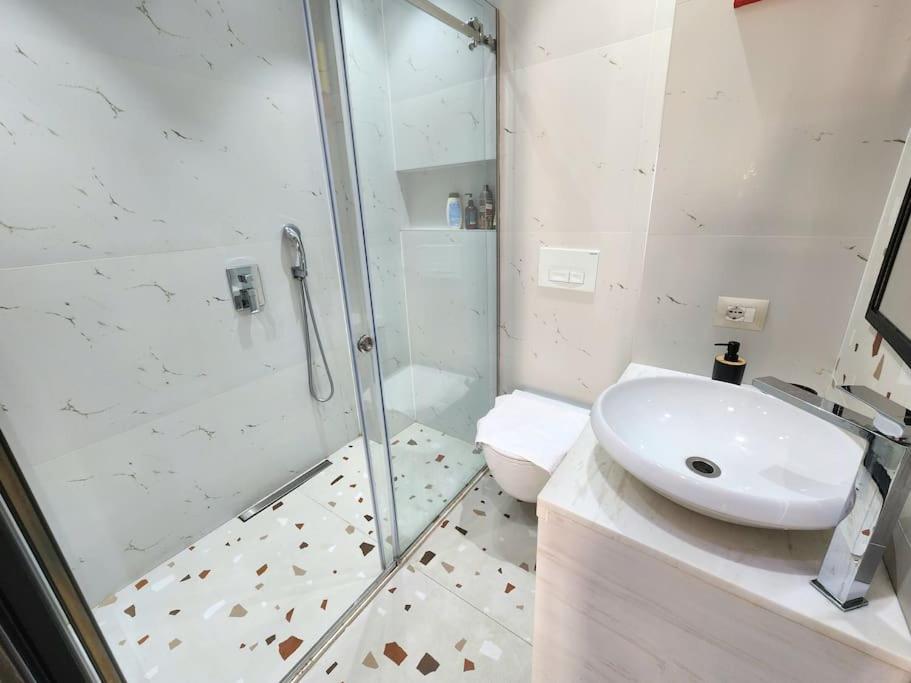 Shallvaret Center Apartment