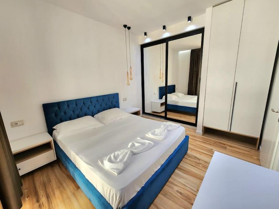 Shallvaret Center Apartment
